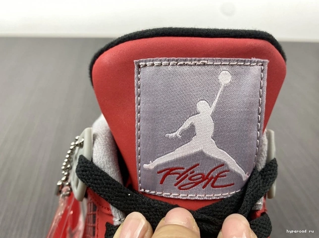 Bravo Toro Retro Jordan 4 308497-603 0527